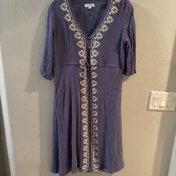 Piper & Scoot Women Blue Embroidered V-Neck Tie Front Short Sleeve Dress Size M - Picture 1 of 7